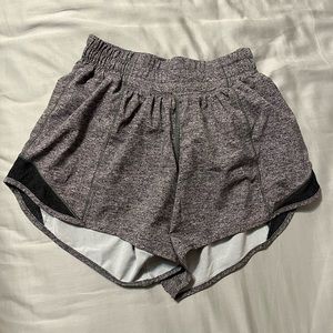 lululemon hotty hot 4” inseam